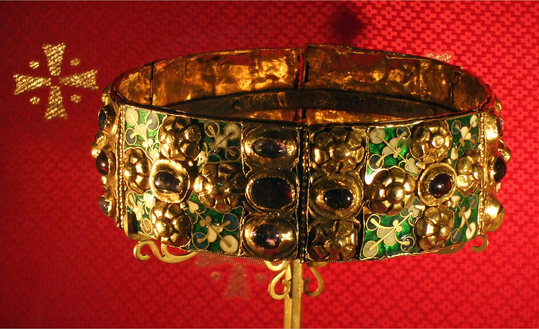 Iron Crown.jpg